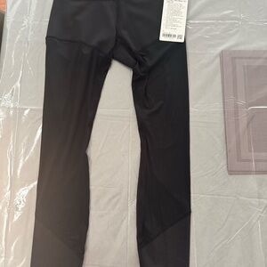 Lululemon size 4 new